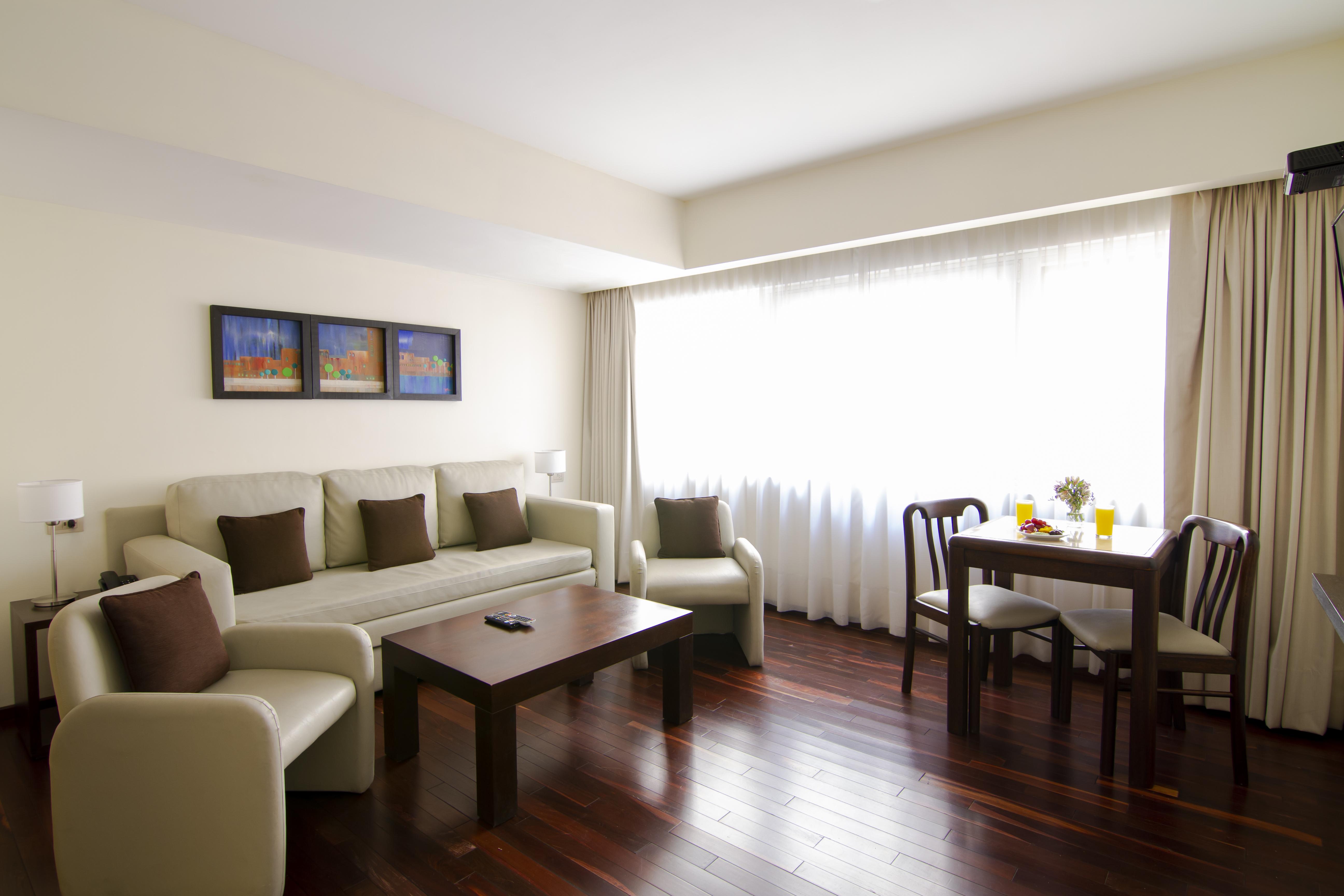 Hotel Park Royal City Buenos Aires Exterior foto